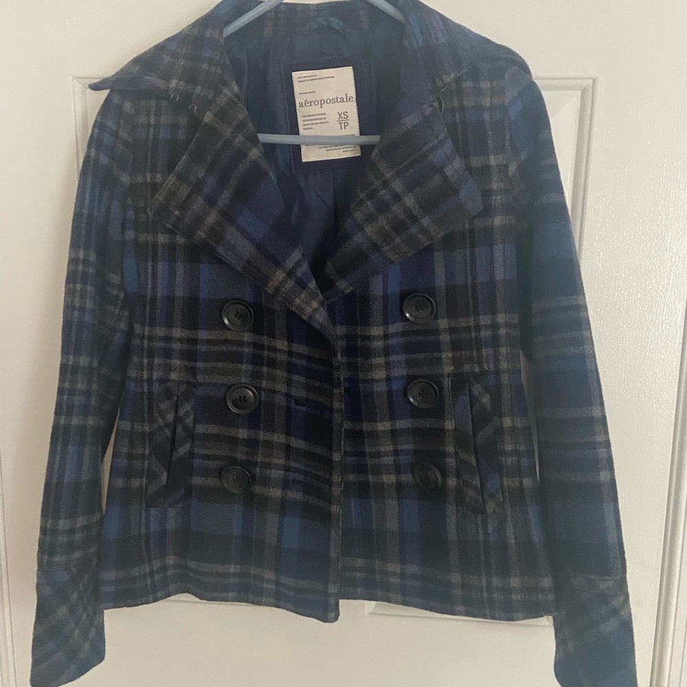 Coat - Picture 6 of 6